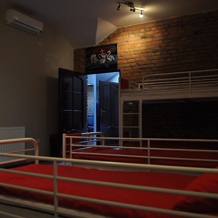 Hostel Egan Oezjhorod Buitenkant foto